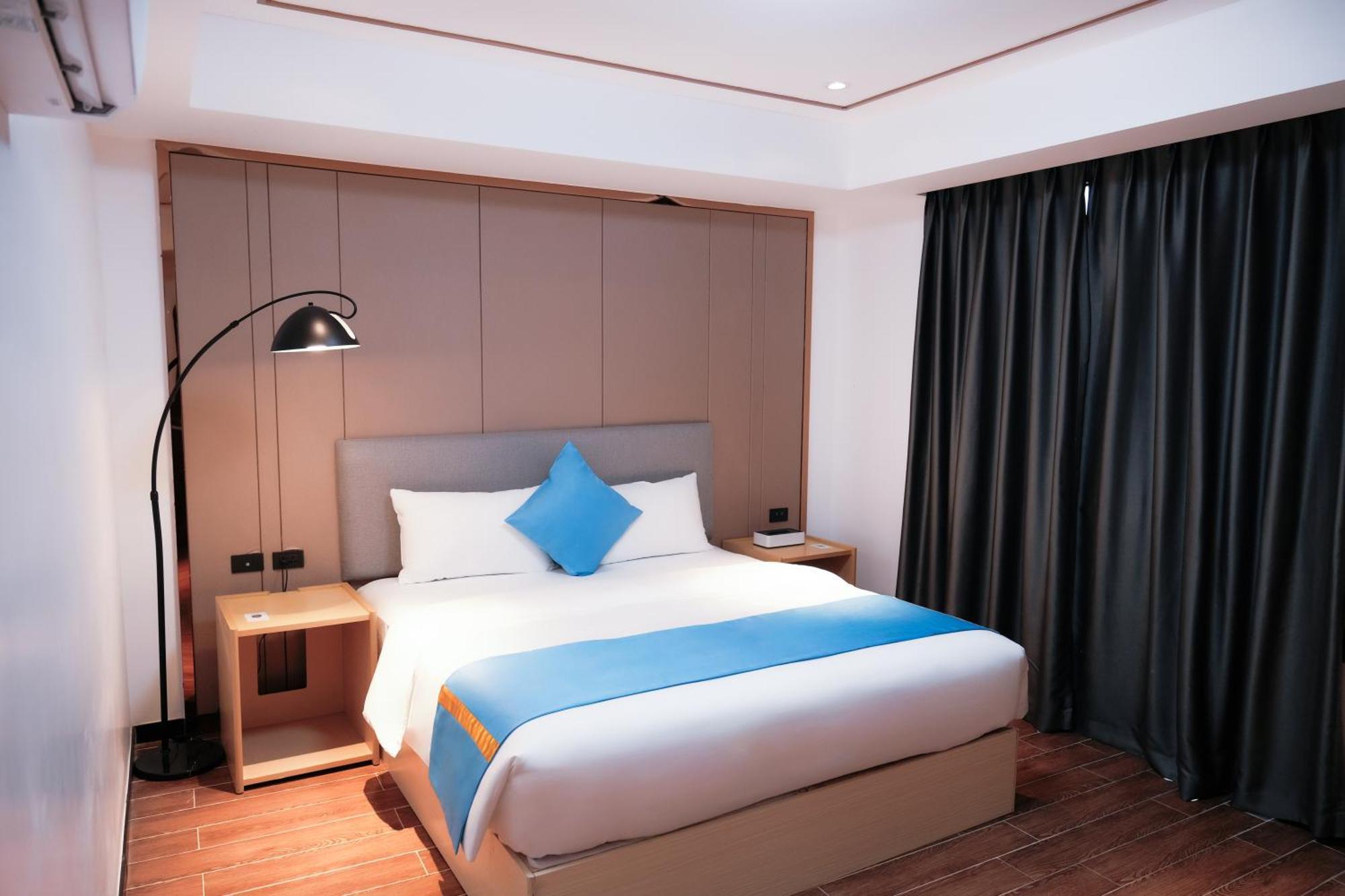 Golden Seagulls Hotel Paranaque City Екстериор снимка